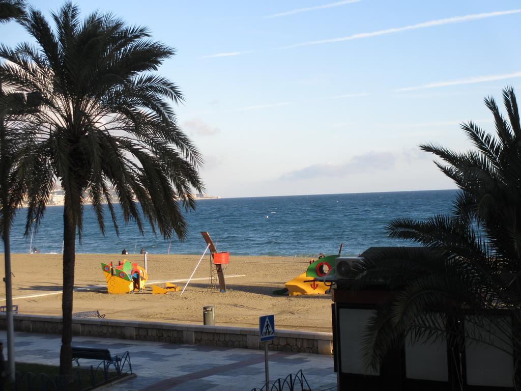 Rentcostadelsol Malagueta Arenal Малага Экстерьер фото
